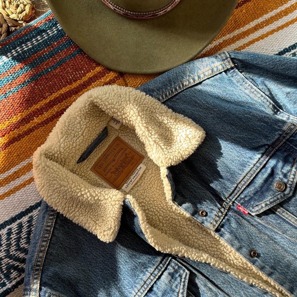 Levi’s Sherpa Trucker Jacket